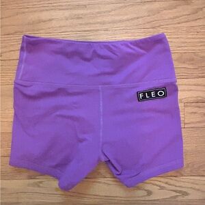 Fleo high rise shorts